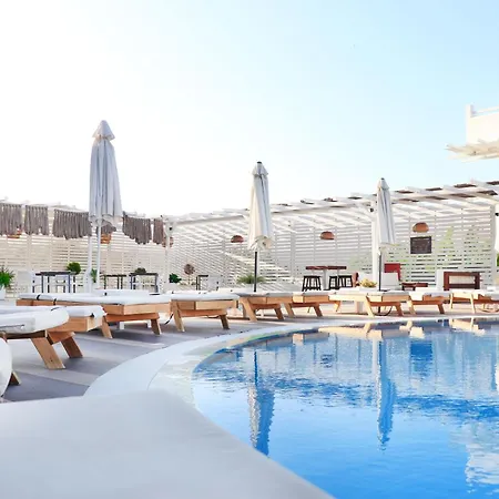 Aloe - Adults Only 4*